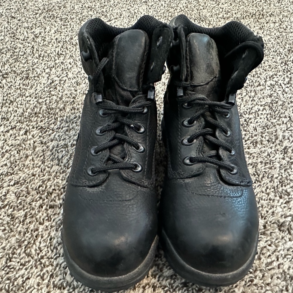 Women’s Timberland Boots Size 7M